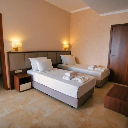 Hotel Mantar 4*