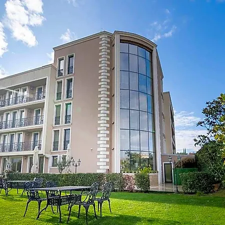 Hotel Mantar 4*
