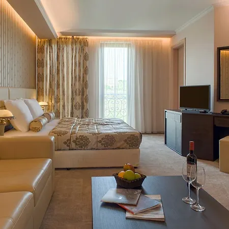 Mantar Otel Marikostinovo