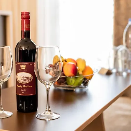 Mantar Otel Marikostinovo